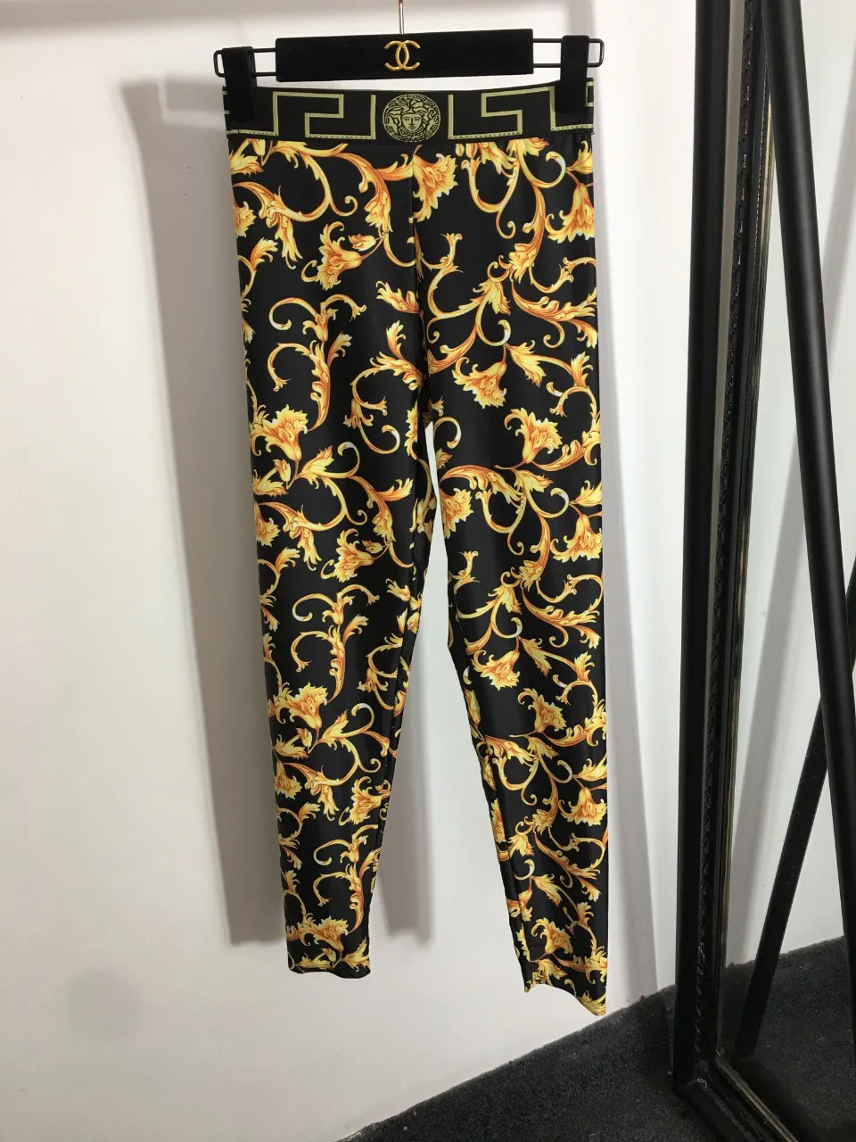 Best Replica Versace Yoga Clothes - Colareps