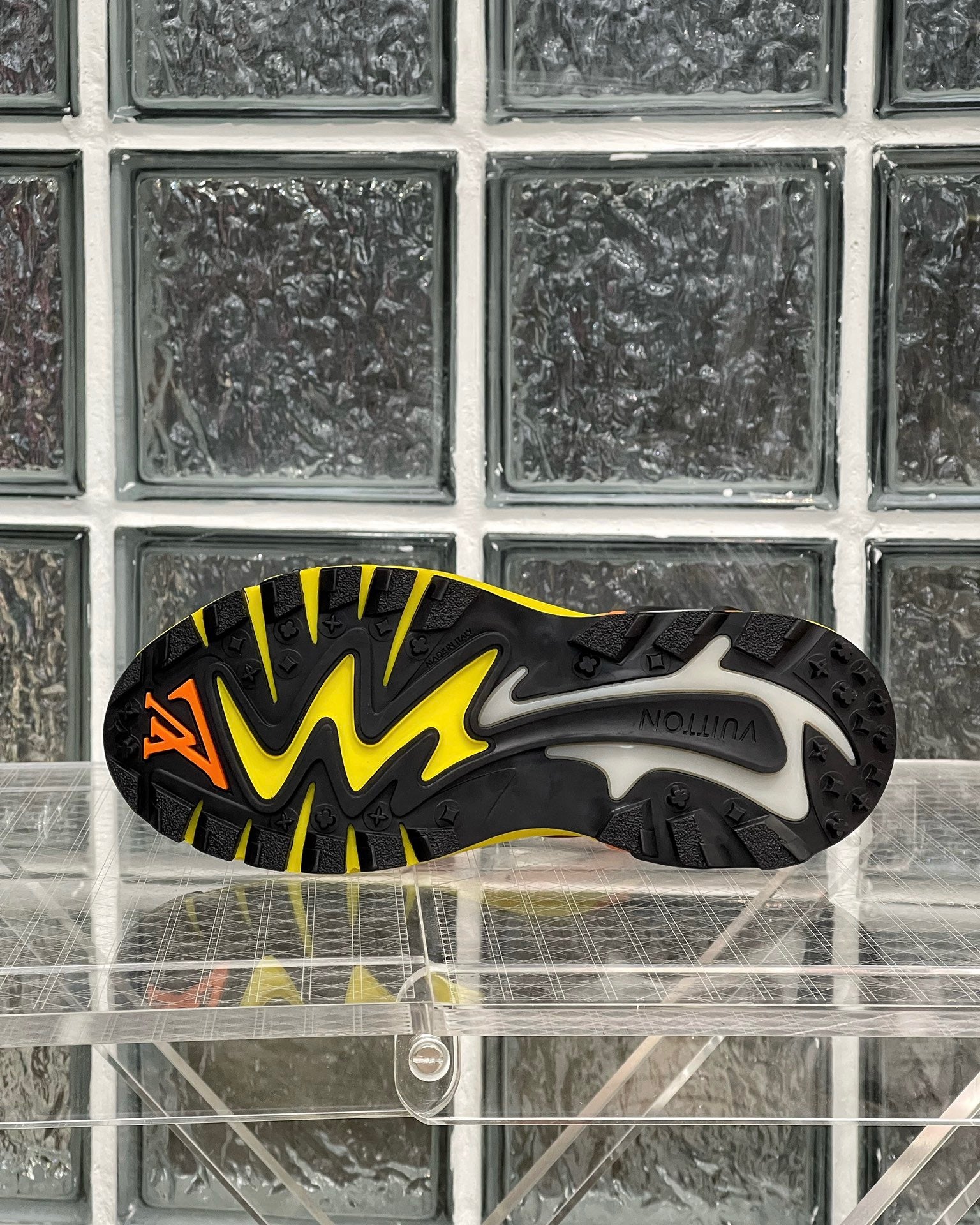 Best Replica Louis Vuitton Runner Tatic Sneaker - Colareps