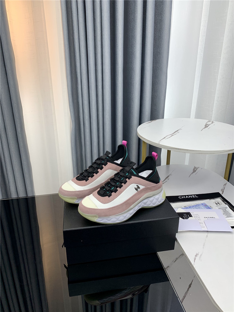 Best Replica Chanel new color matching casual sneakers - Colareps