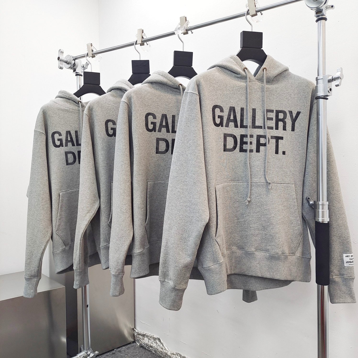 Best Replica Gallery Dept Hoodie - Colareps