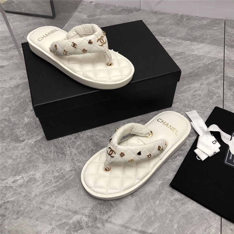 Best Replica Chanel explosion Iogo slippers - Colareps