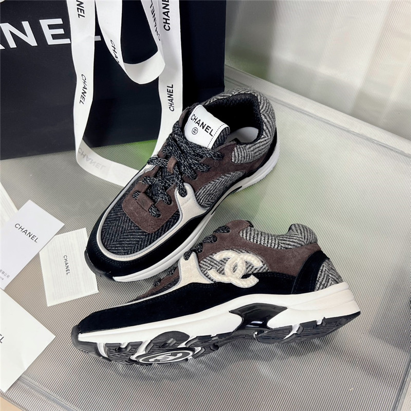 Best Replica Chanel new color wool stitching casual sneakers - Colareps