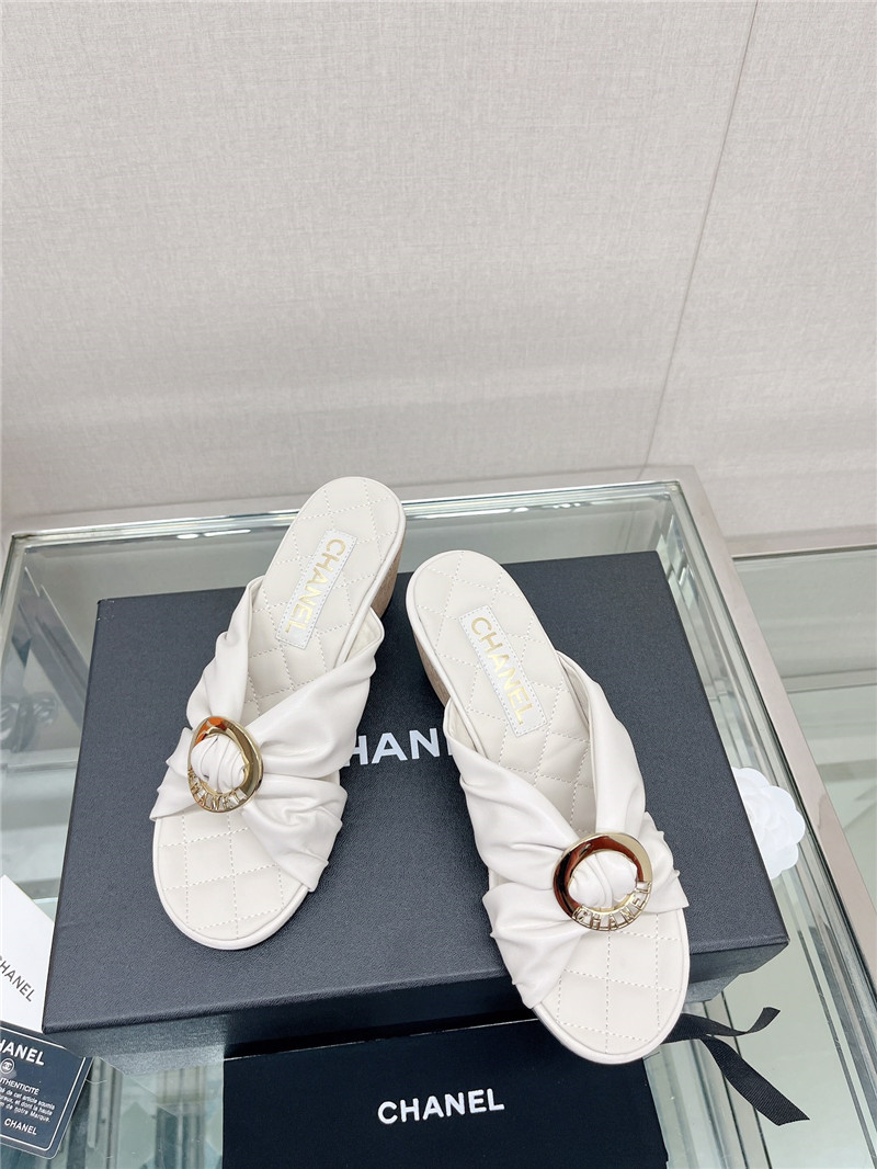 Best Replica chanel cross strap round buckle slippers - Colareps