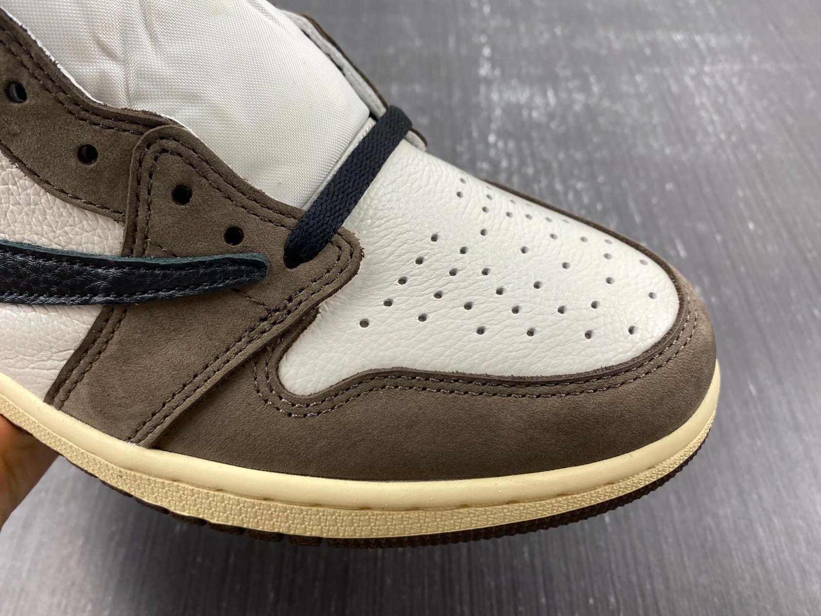 Best Replica Jordan 1 Retro High Travis Scott Mocha Extended size 14 - Colareps
