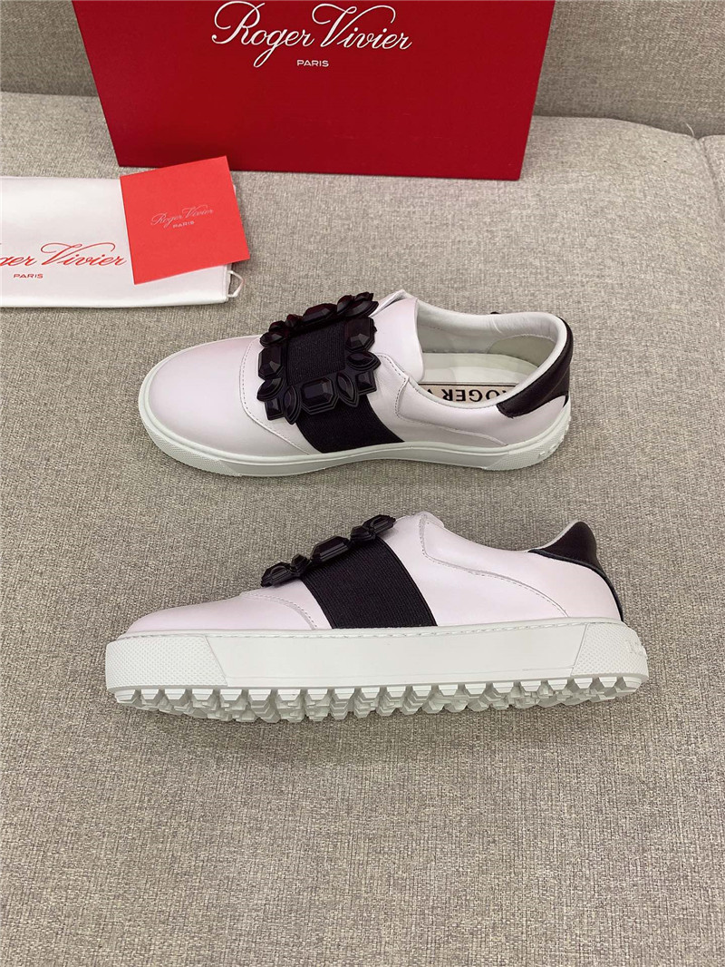 Best Replica Roger vivier new diamond buckle casual shoes - Colareps