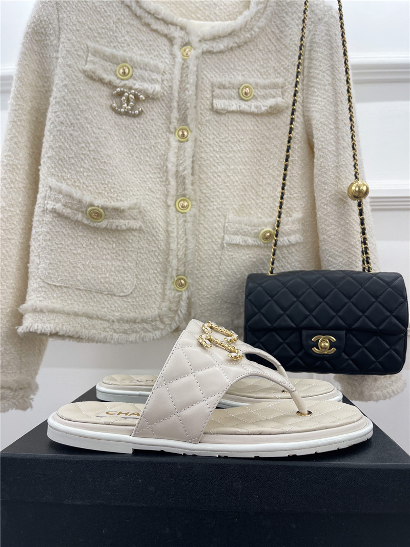 Best Replica Chanel rhombus CC logo chain buckle flat slippers - Colareps