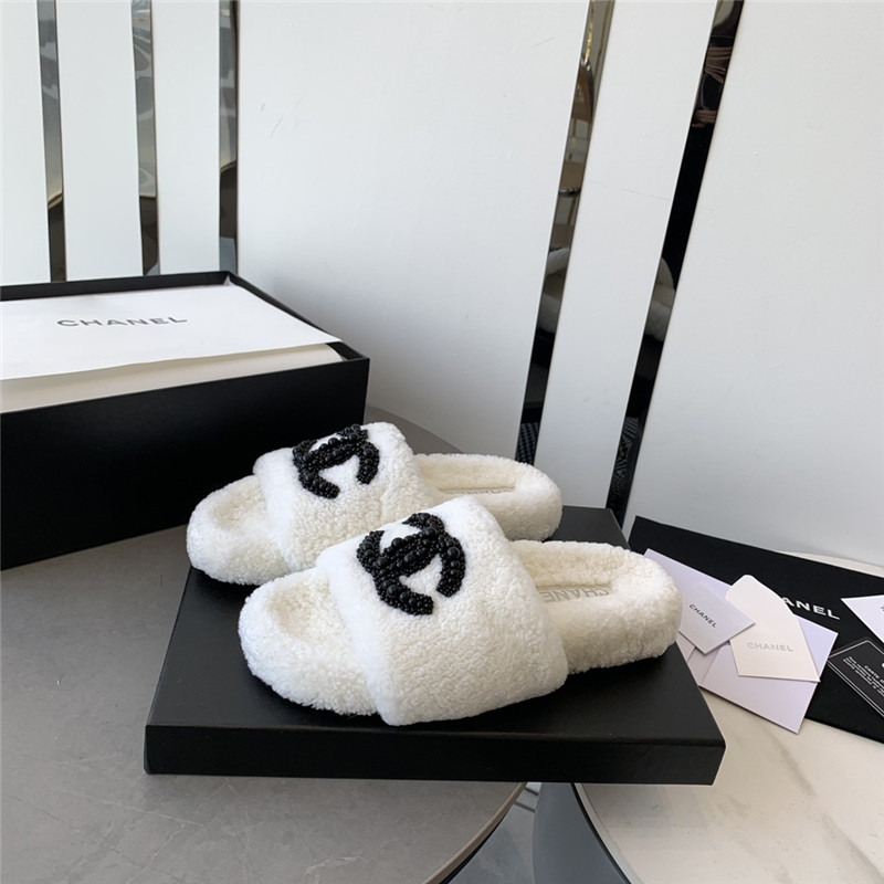 Best Replica chanel fluffy slippers - Colareps