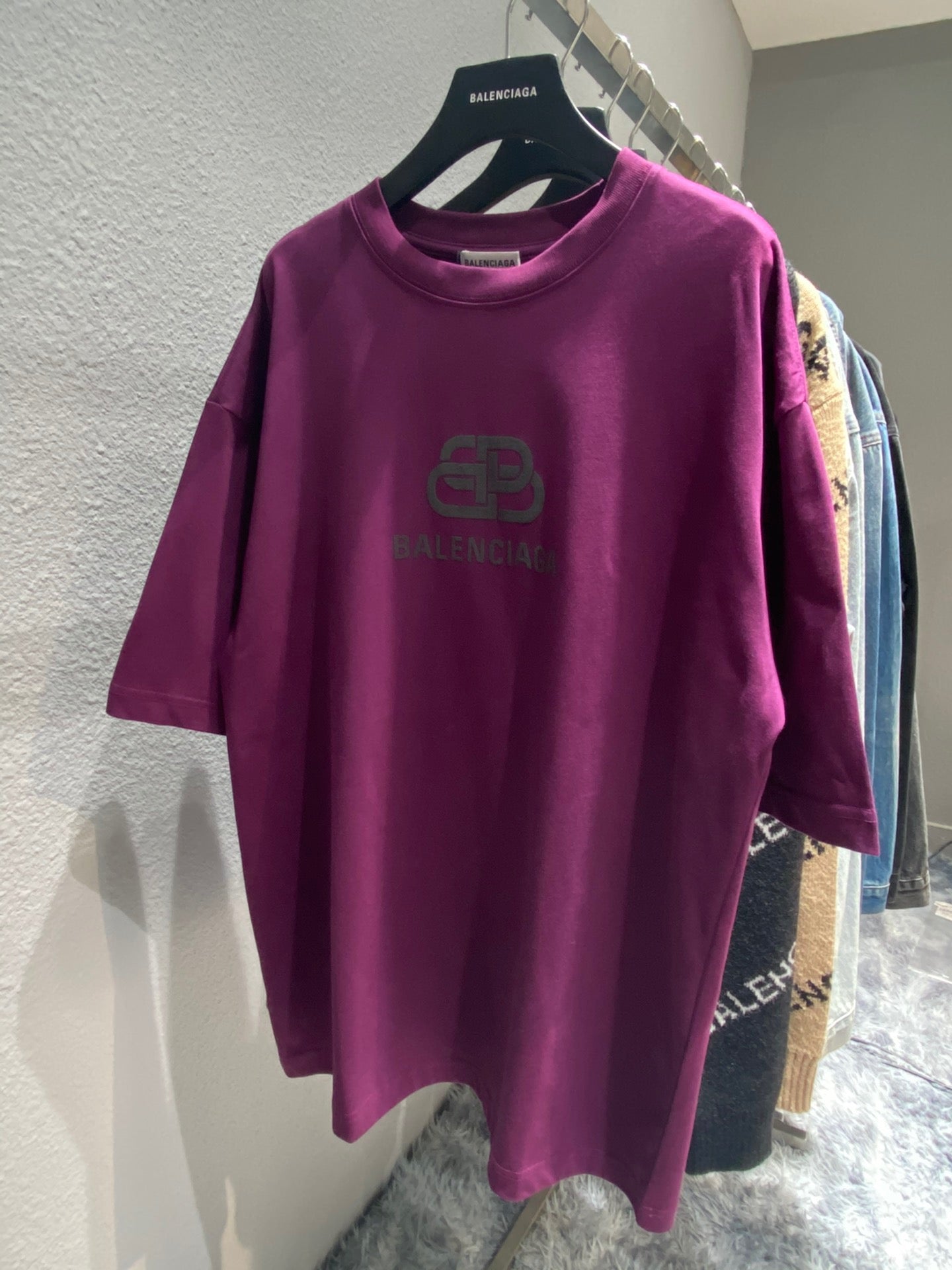 Best Replica Balenciaga T-shirt - Colareps