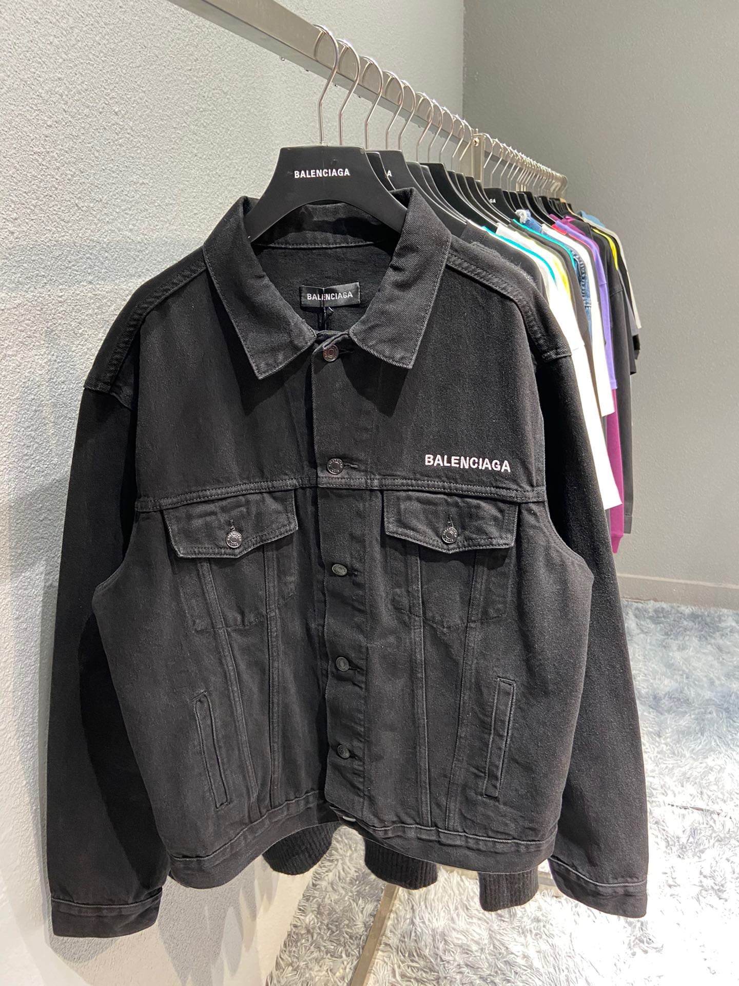 Best Replica Balenciaga Jacket - Colareps
