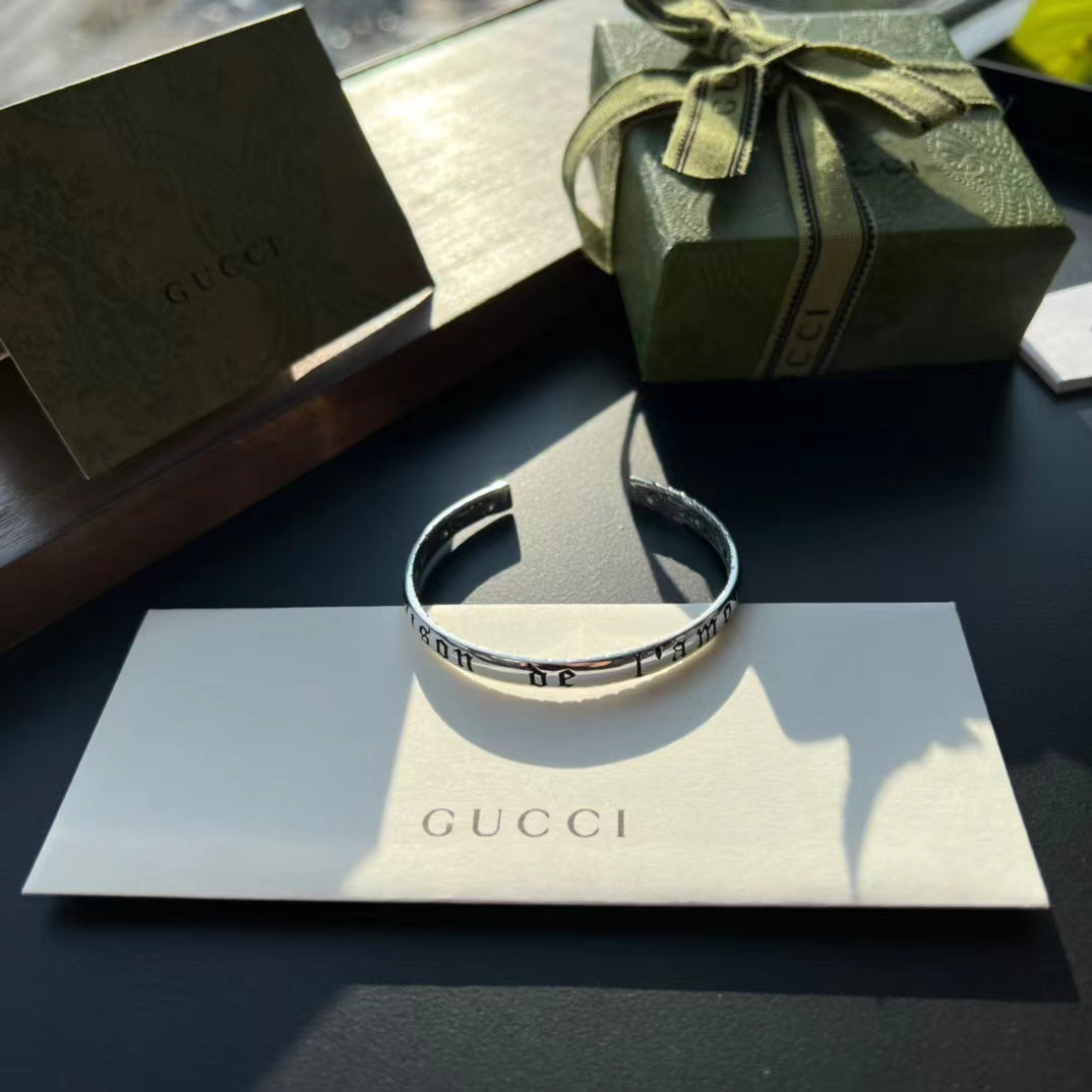 Best Replica Gucci Cuff Bracelet - Colareps