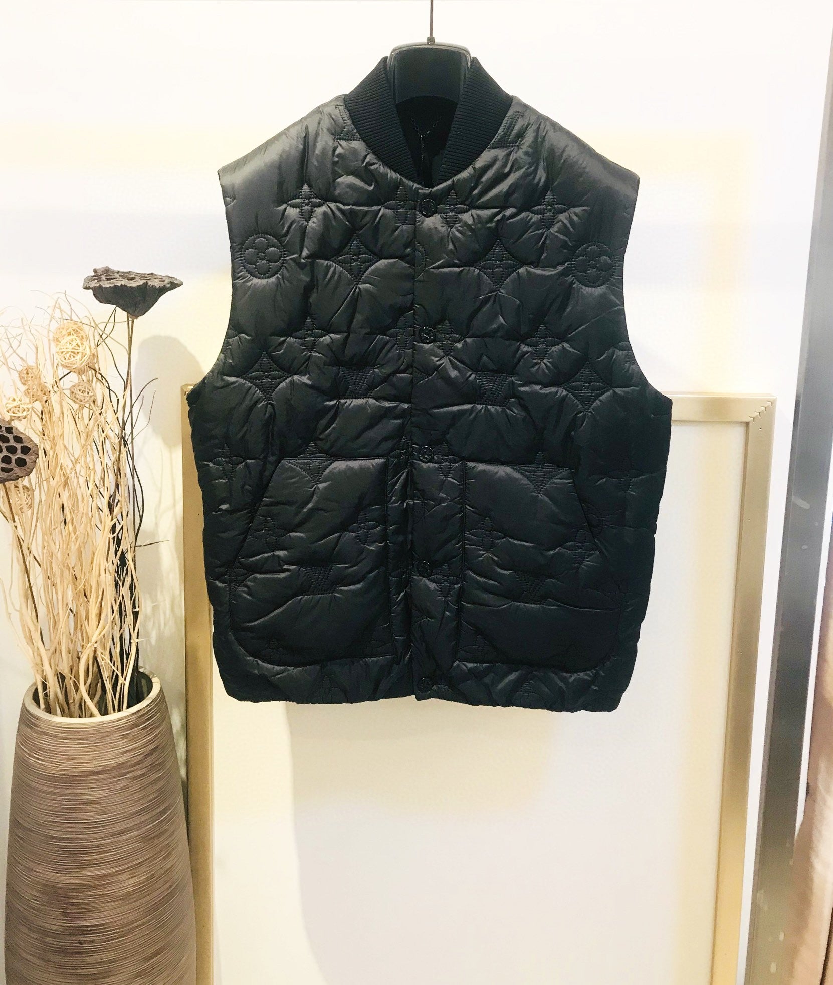 Best Replica Louis Vuitton Vest - Colareps