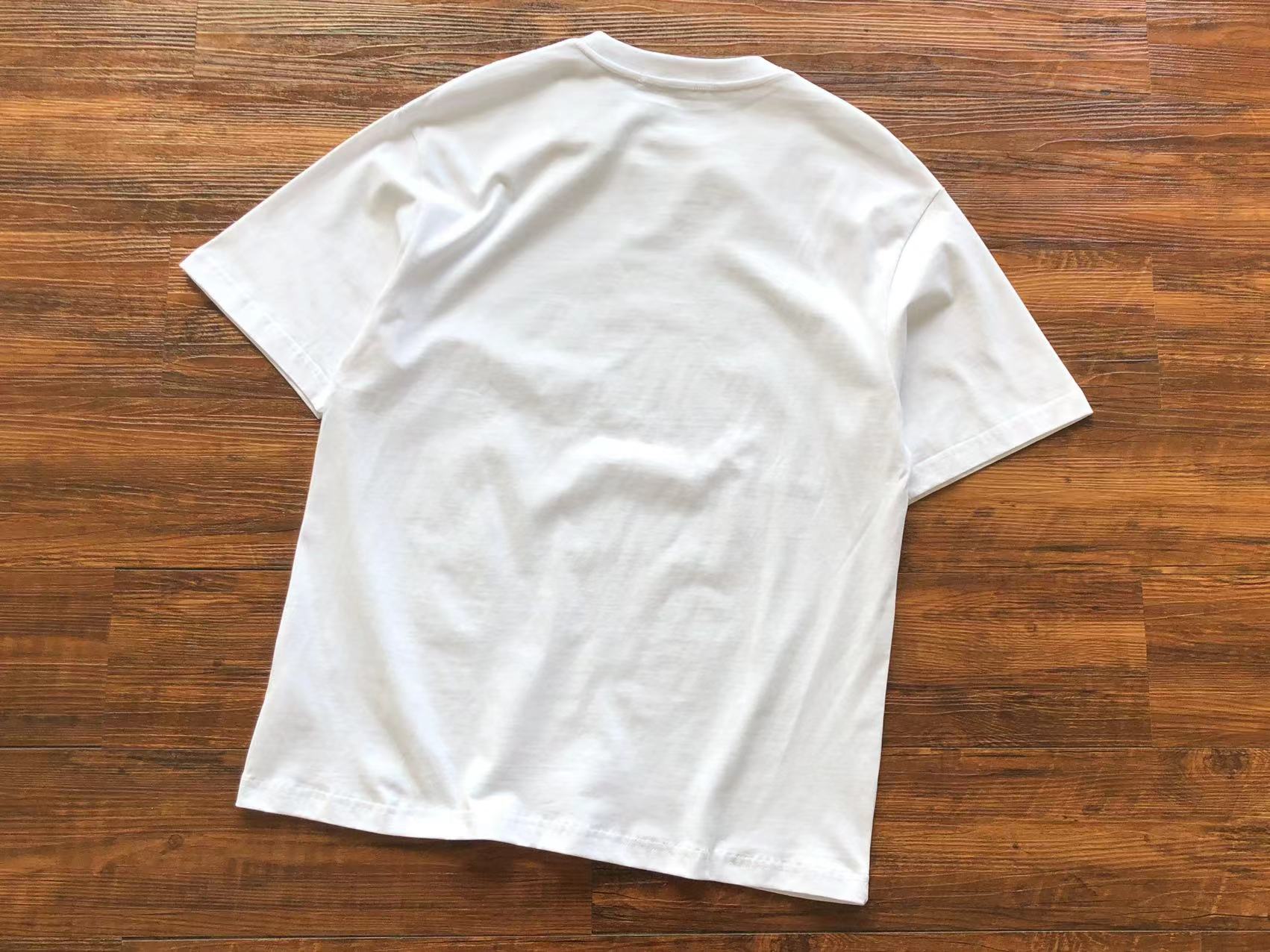Best Replica Gucci x Balenciaga T-shirt - Colareps