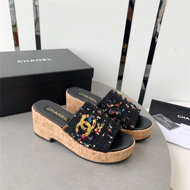 Best Replica Chanel rhombus thick-soled flip flops - Colareps