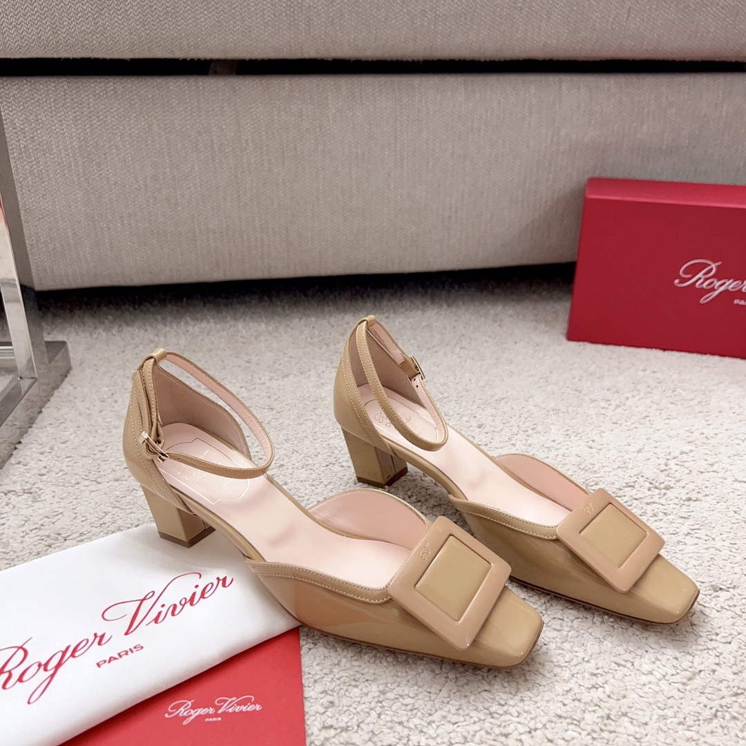 Best Replica Roger vivier square buckle block heel strappy sandals - Colareps