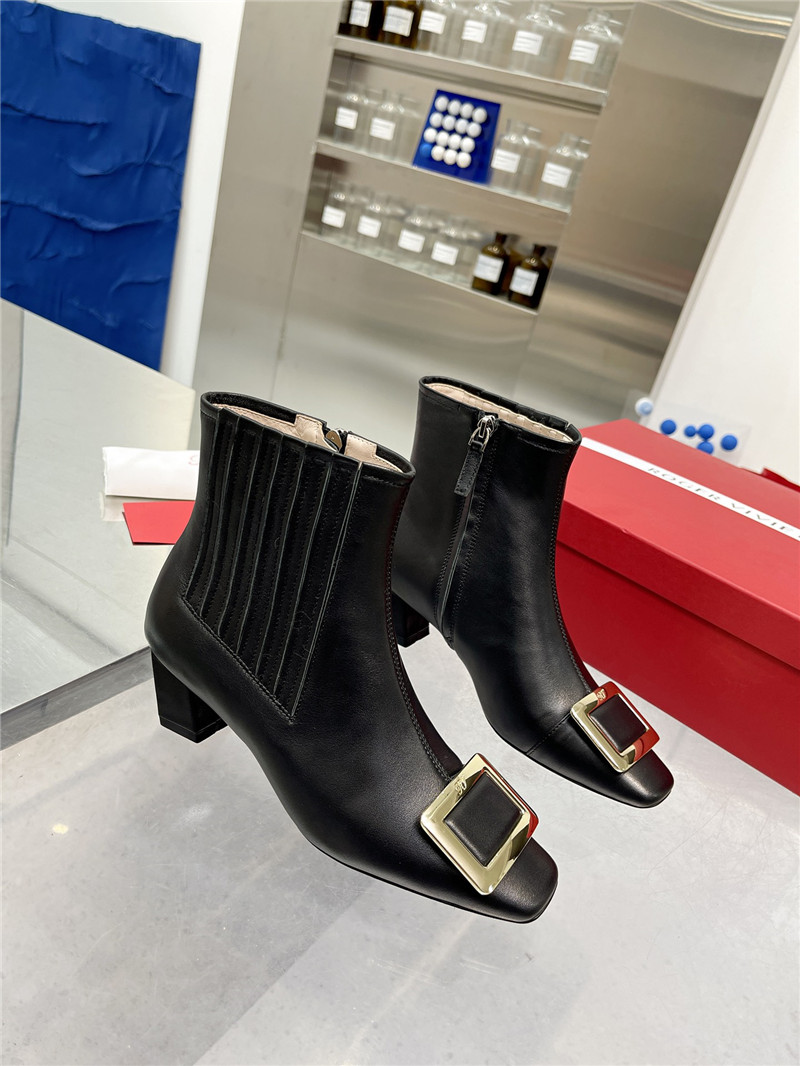 Best Replica roger vivier metal square buckle ankle boots - Colareps