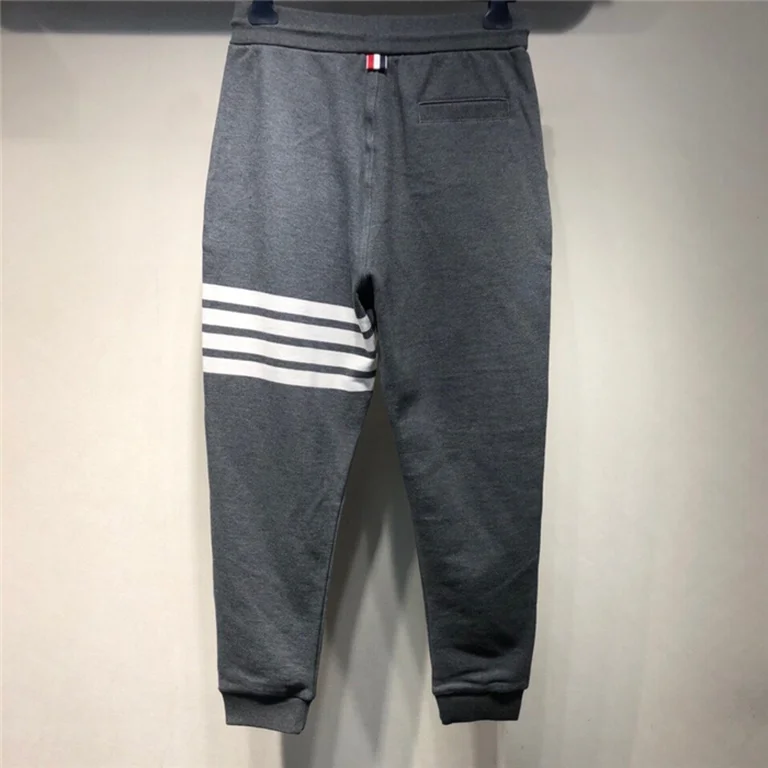 Best Replica Thom Browne Sweater - Colareps