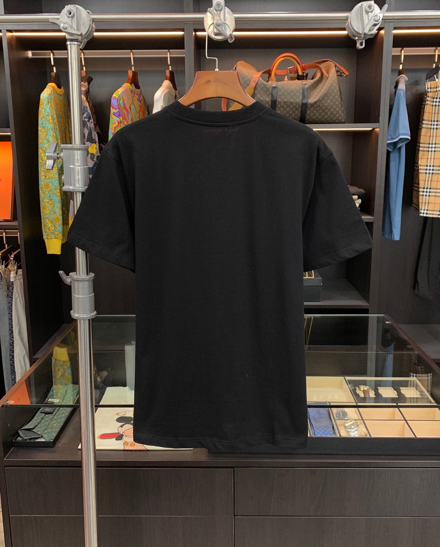 Best Replica Louis Vuitton T-shirt - Colareps