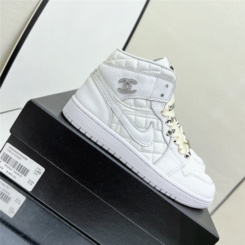 Best Replica chanel new styles high top sneakers - Colareps