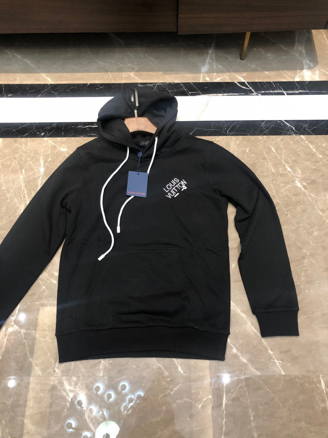 Best Replica Louis Vuitton Hoodie and Sweatpants Set - Colareps