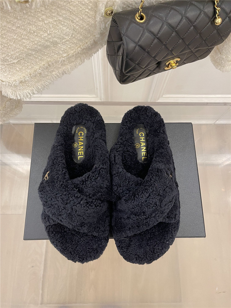 Best Replica chanel cc cross strap lambswool slippers - Colareps