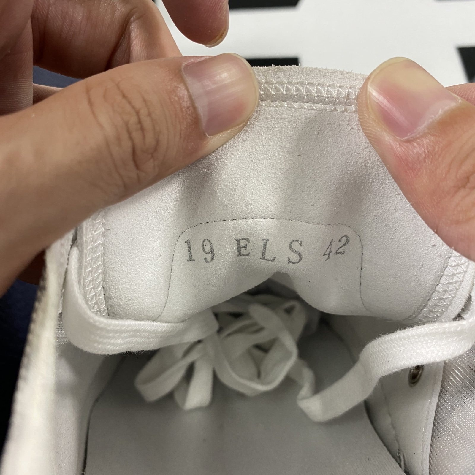Best Replica Dior B23 High Top Sneaker 4 - Colareps