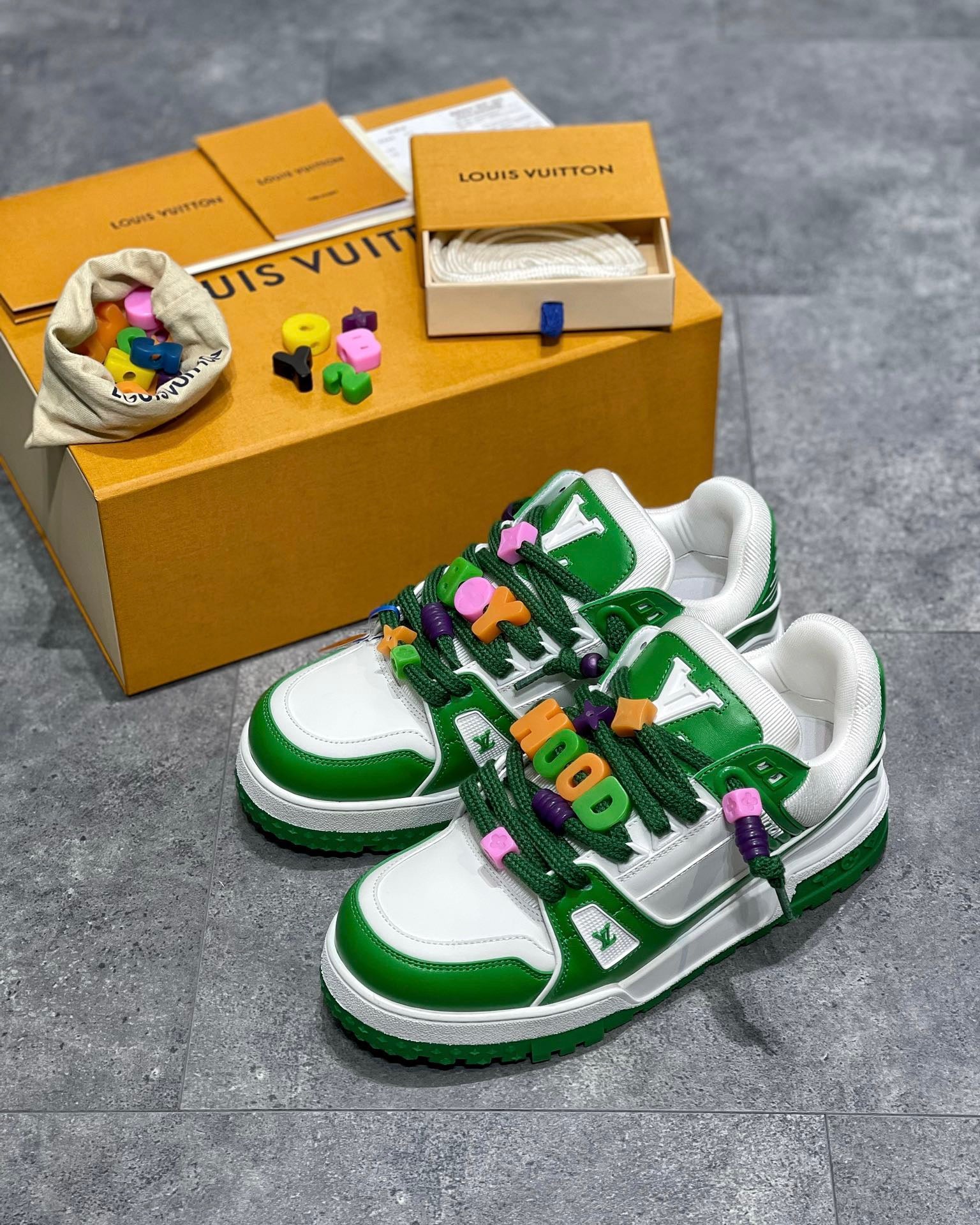 Best Replica Louis Vuitton Trainer Sneaker - Colareps