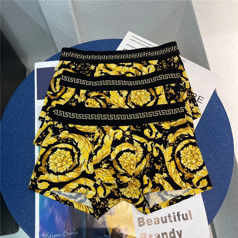 Best Replica 2021ss Versace Shorts - Colareps
