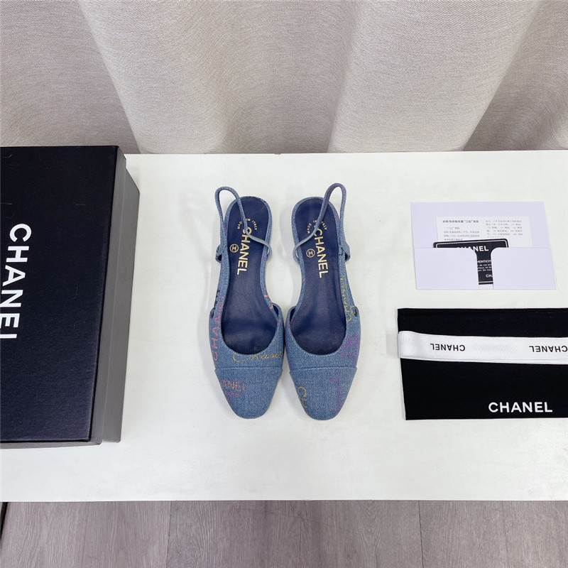 Best Replica chanel chunky heel flat graffiti sandals - Colareps