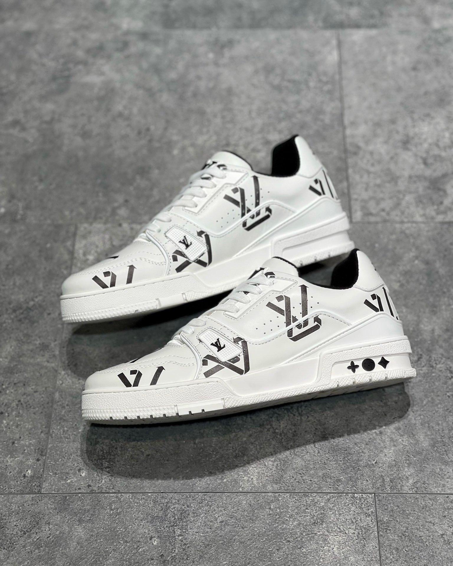 Best Replica Louis Vuitton Sneaker - Colareps