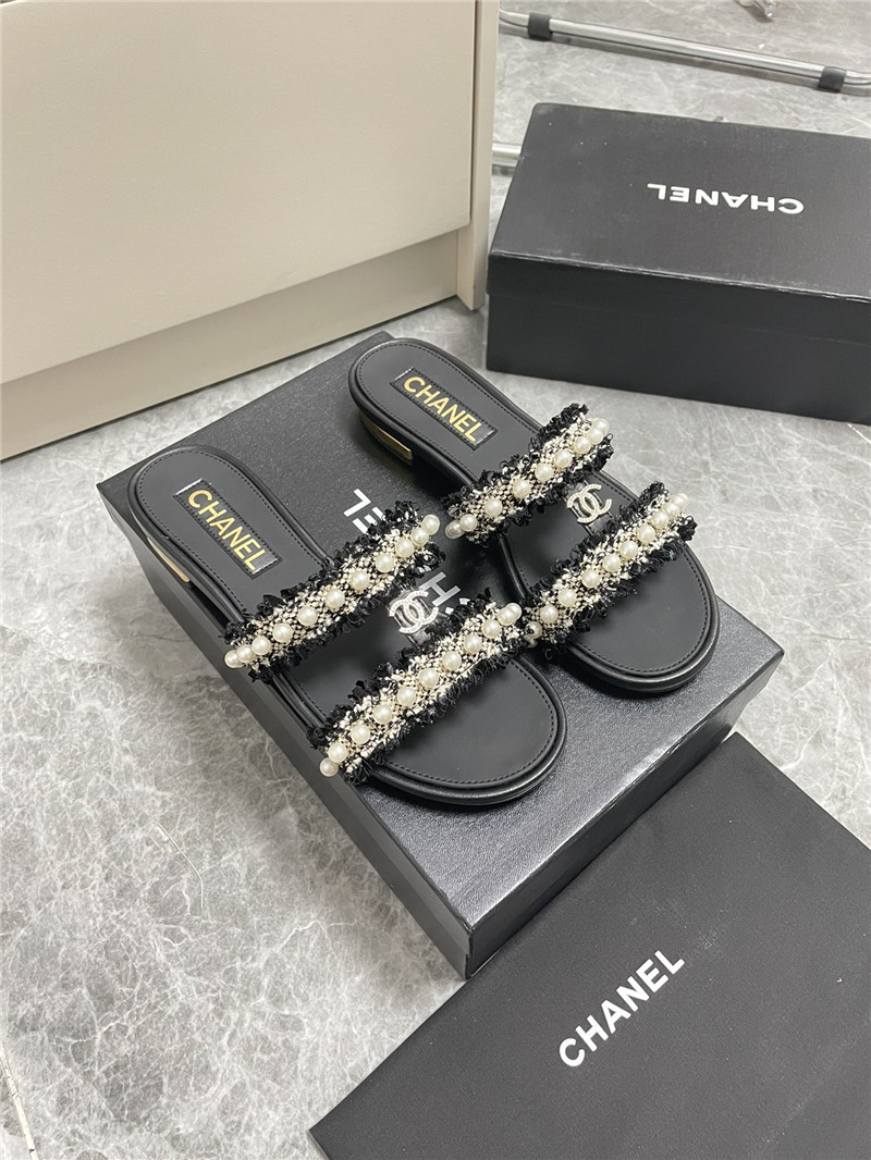 Best Replica Chanel new pearl buckle slippers - Colareps