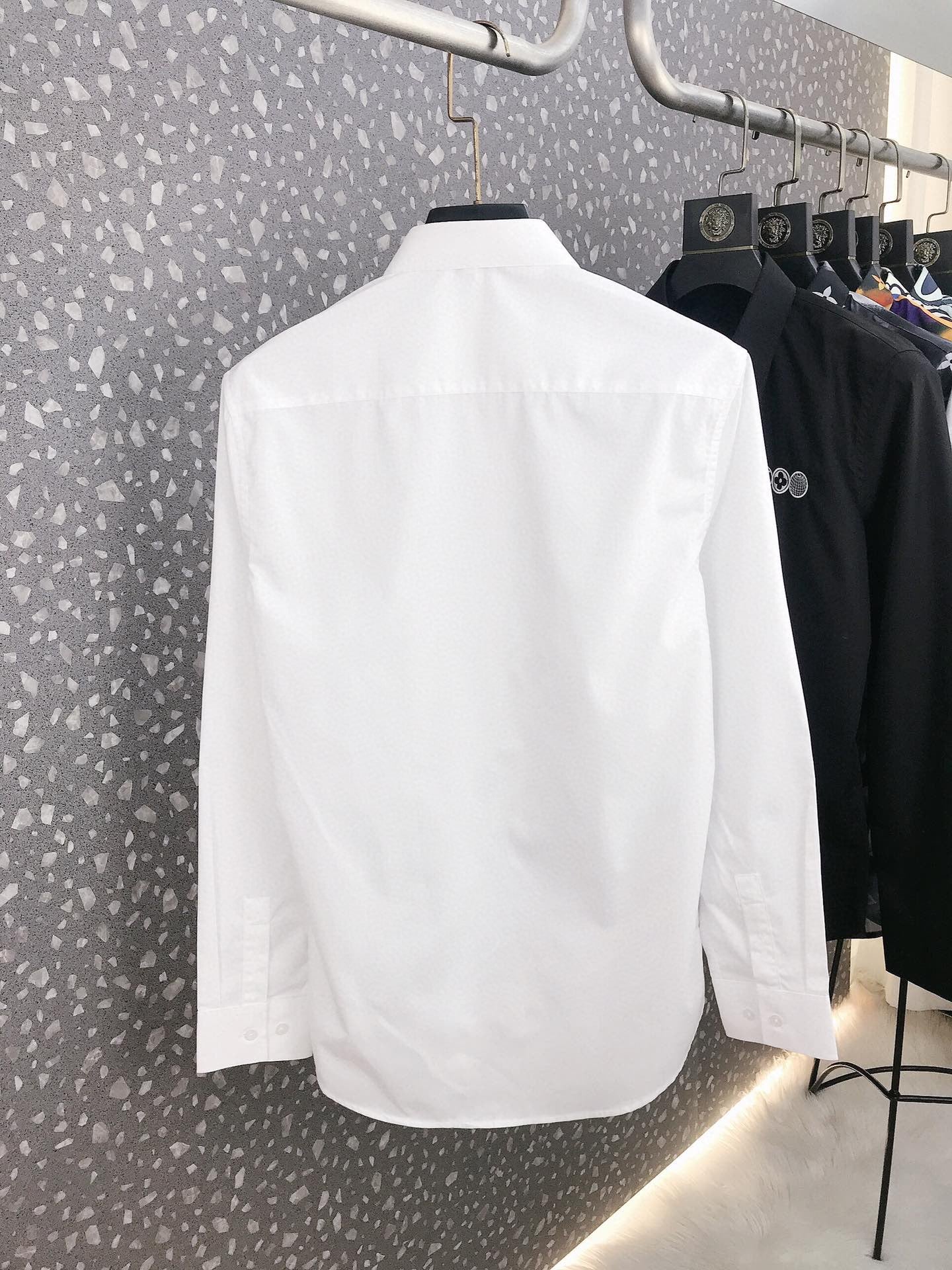 Best Replica Louis Vuitton Long Sleeve Shirt - Colareps