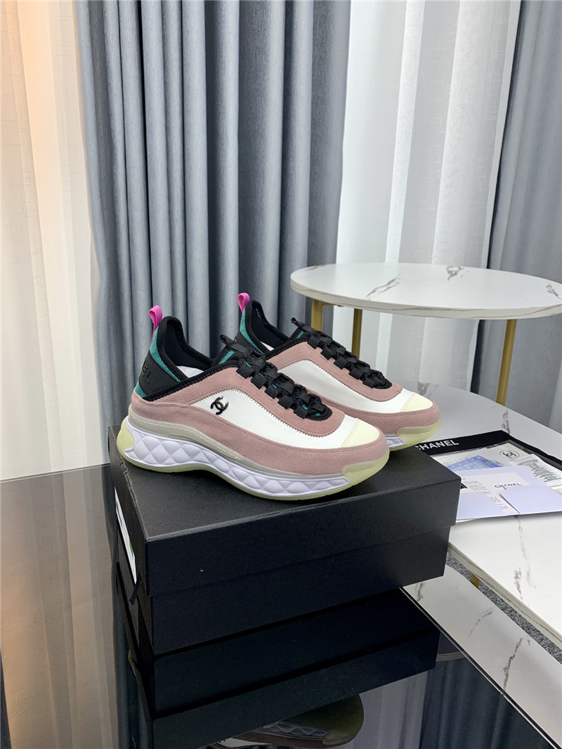 Best Replica Chanel new color matching casual sneakers - Colareps