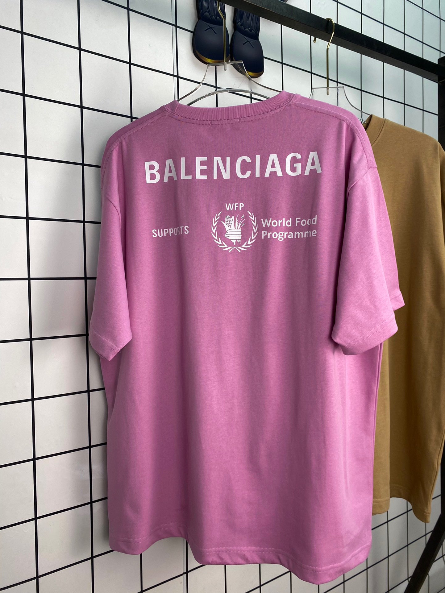 Best Replica Balenciaga T-shirt - Colareps