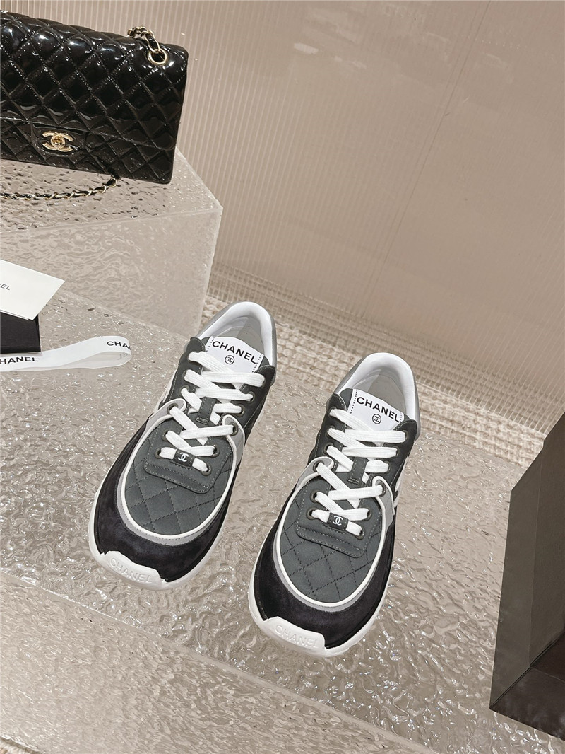 Best Replica Chanel explosive new color sneakers - Colareps