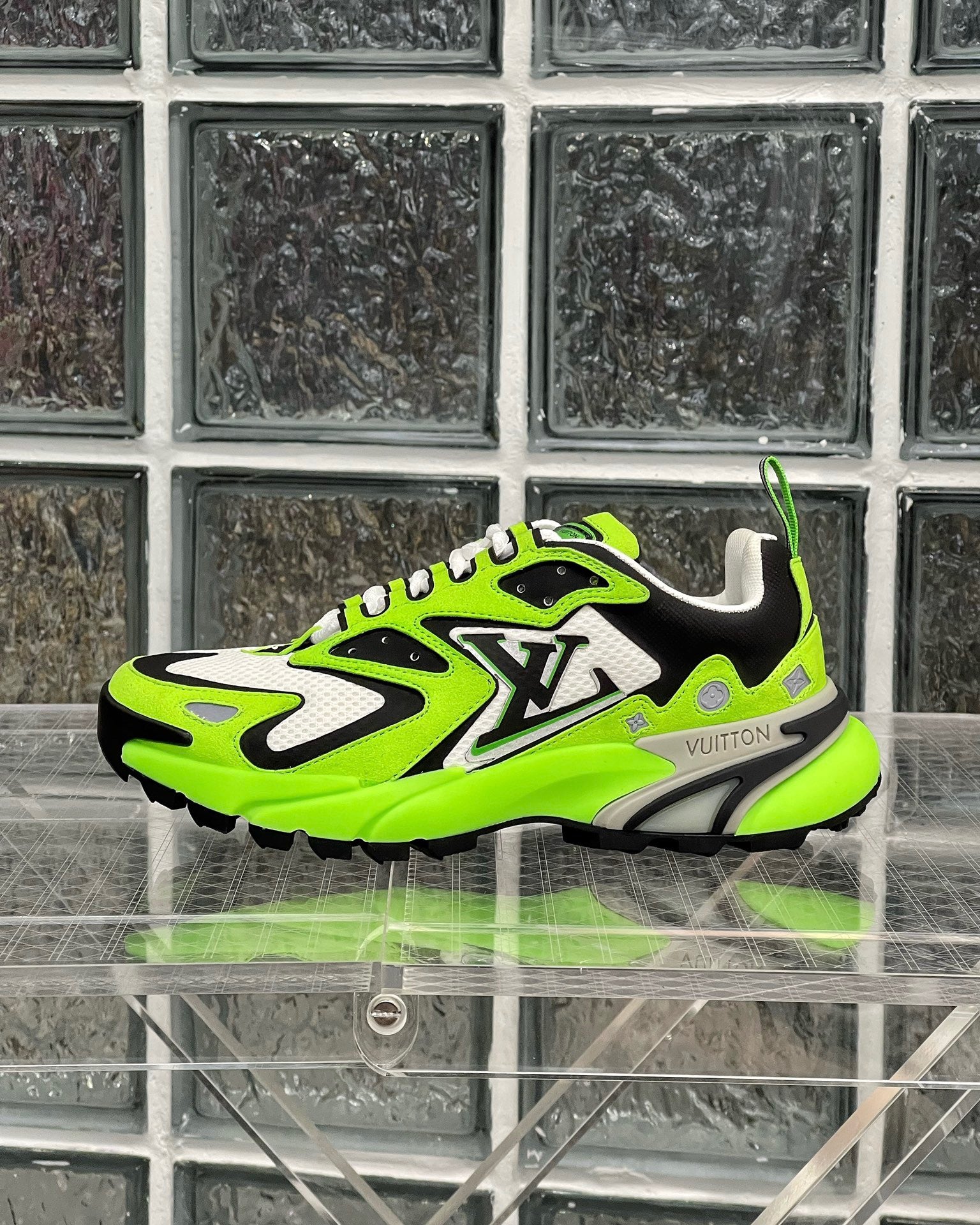 Best Replica Louis Vuitton Runner Tatic Sneaker - Colareps