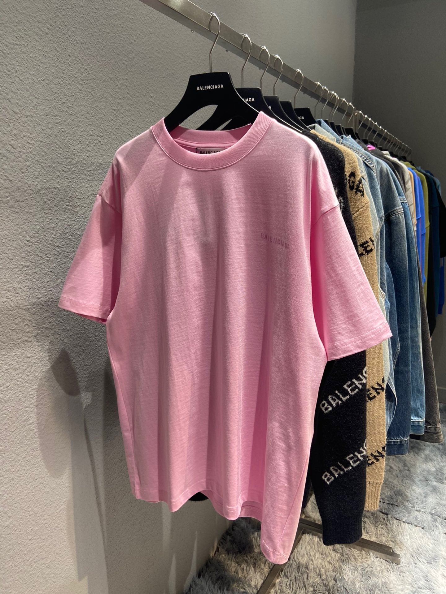 Best Replica Balenciaga T-shirt - Colareps