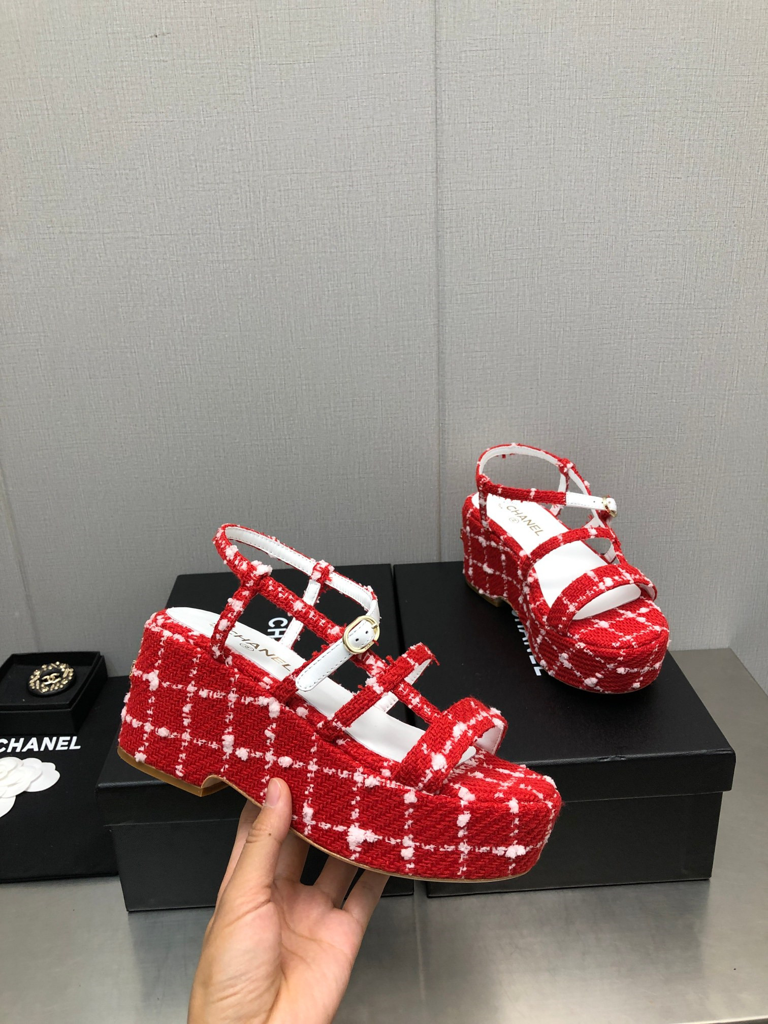 Best Replica Chanel back metal logo sandals - Colareps