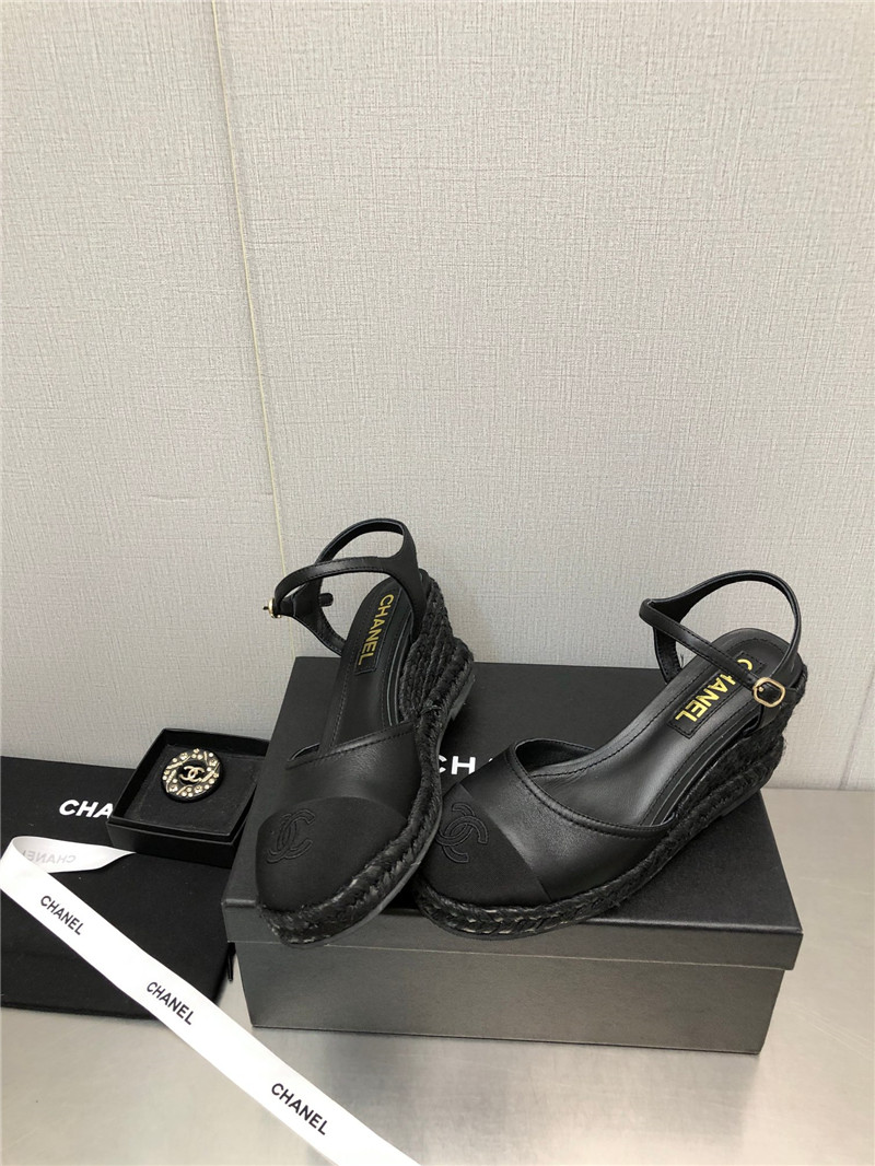 Best Replica Chanel Mary Jane hollow wedge sandals - Colareps