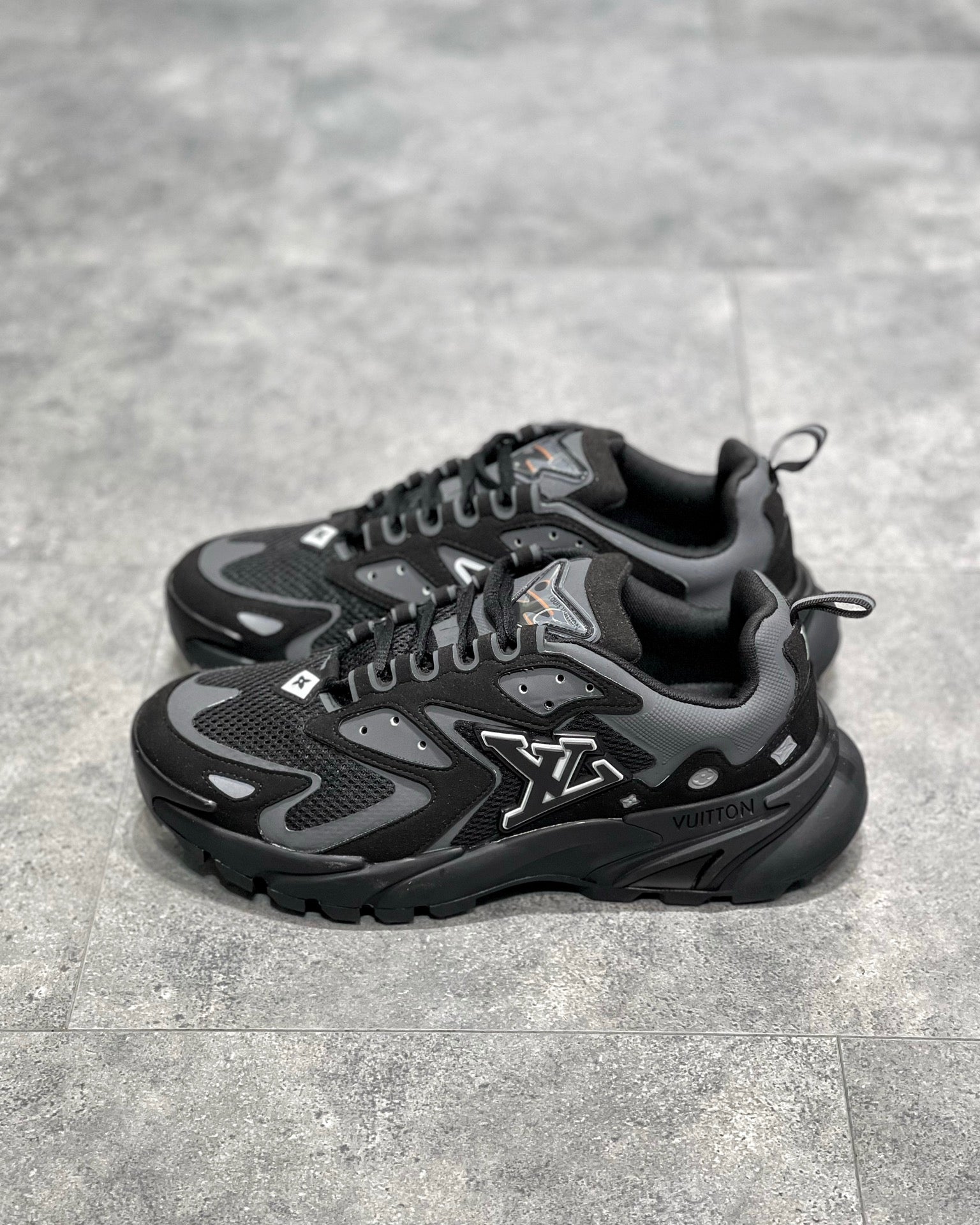 Best Replica Louis Vuitton Runner Tatic Sneaker - Colareps