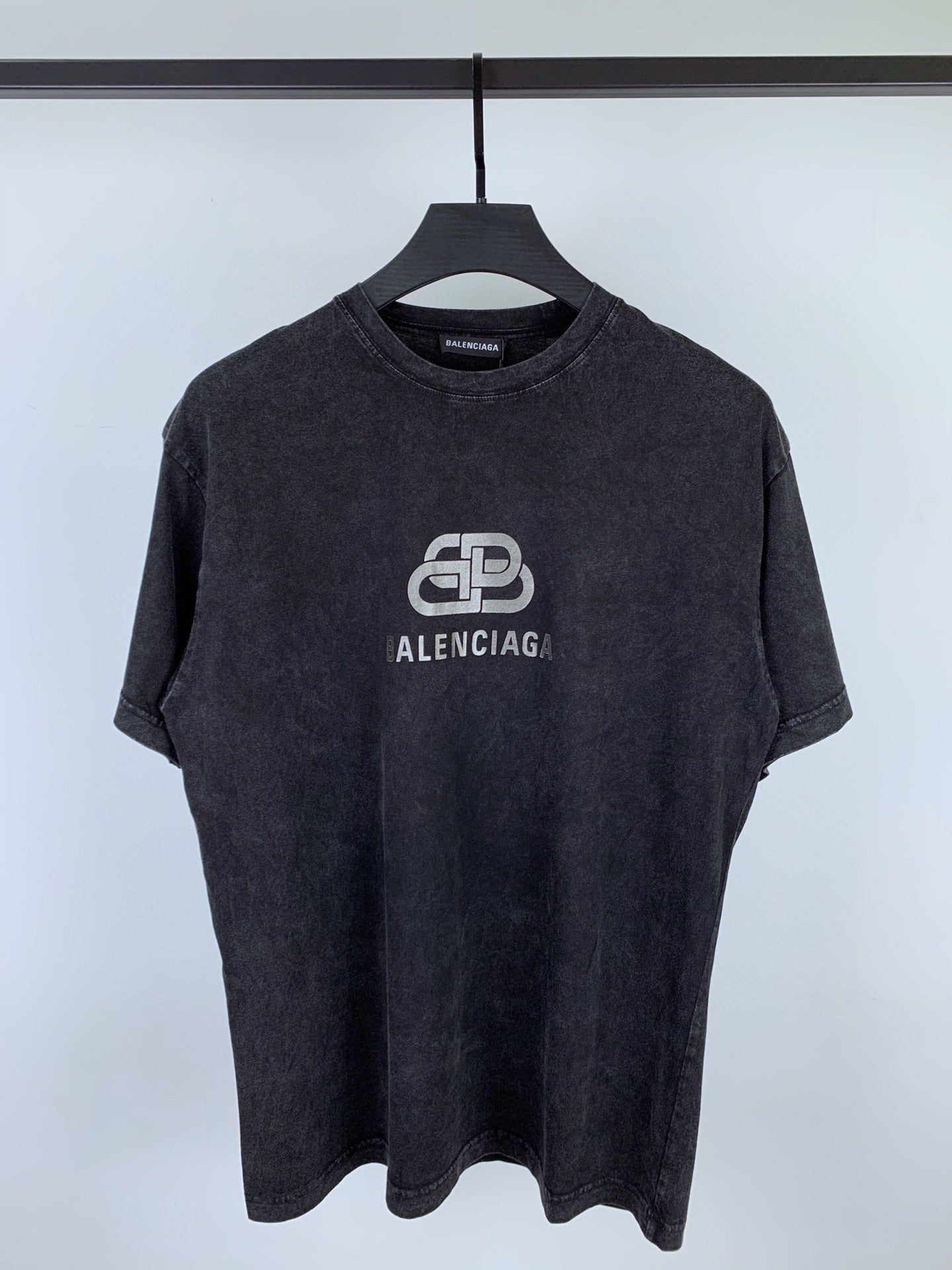 Best Replica Balenciaga T-shirt - Colareps