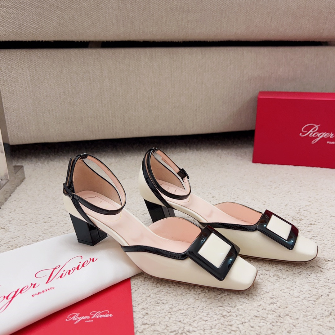 Best Replica Roger vivier square buckle block heel strappy sandals - Colareps