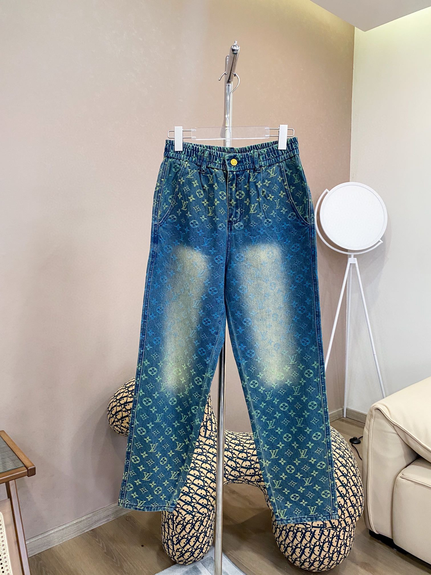 Best Replica Louis Vuitton Jeans - Colareps