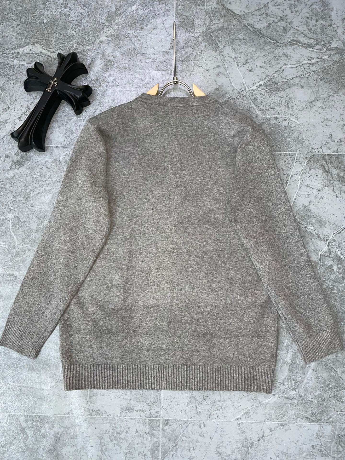 Best Replica Louis Vuitton Sweater - Colareps
