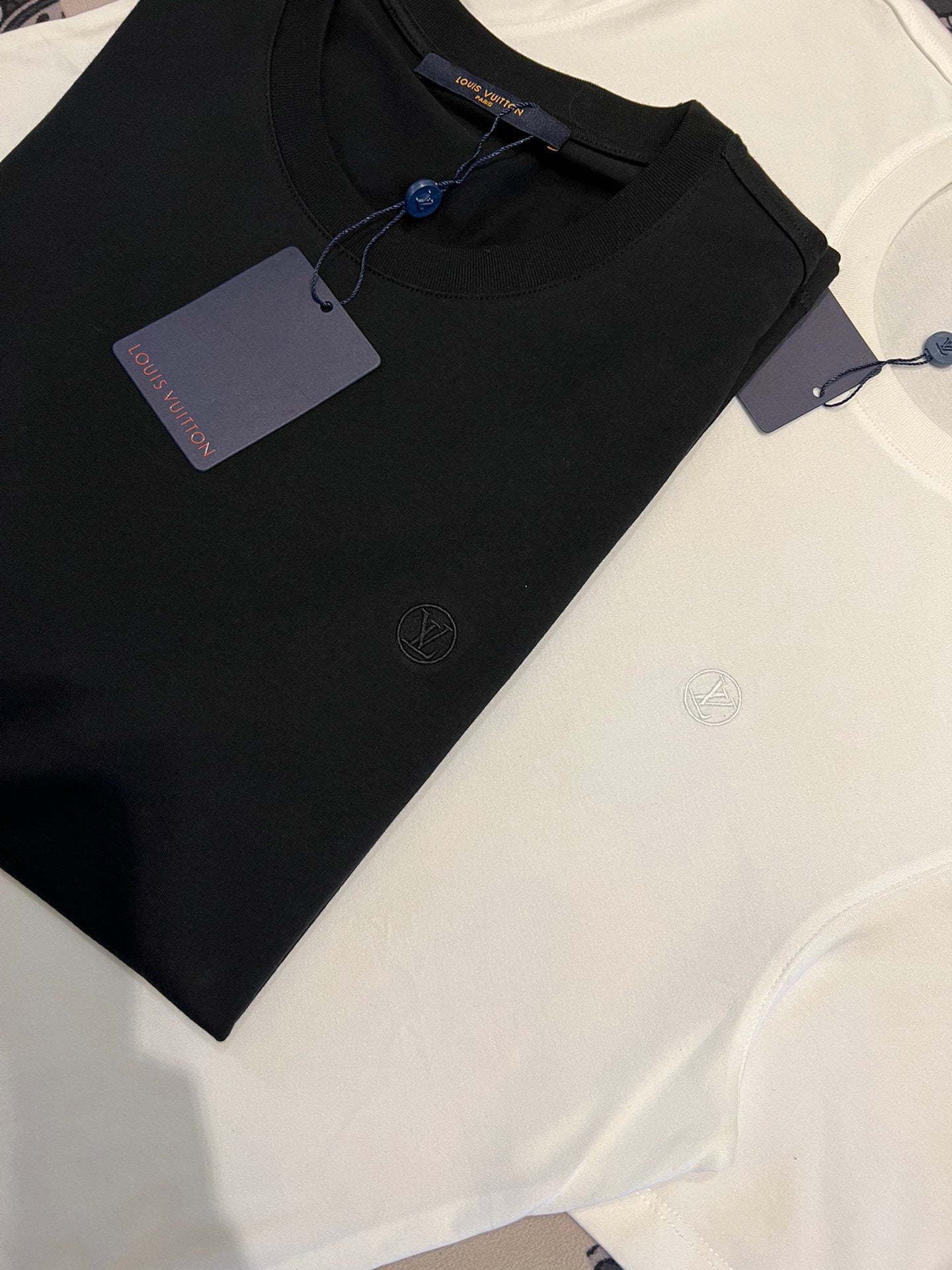 Best Replica Louis Vuitton T-shirt - Colareps