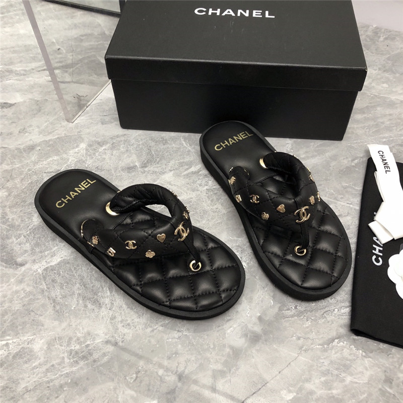 Best Replica Chanel explosion Iogo slippers - Colareps