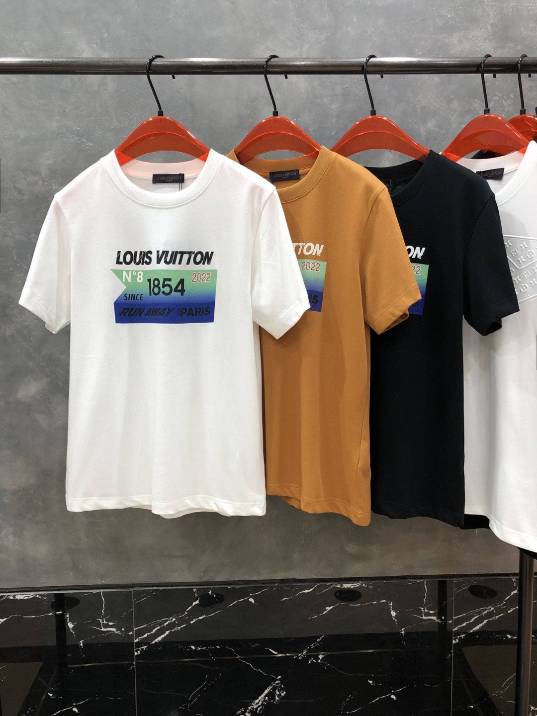 Best Replica Louis Vuitton T-shirt - Colareps