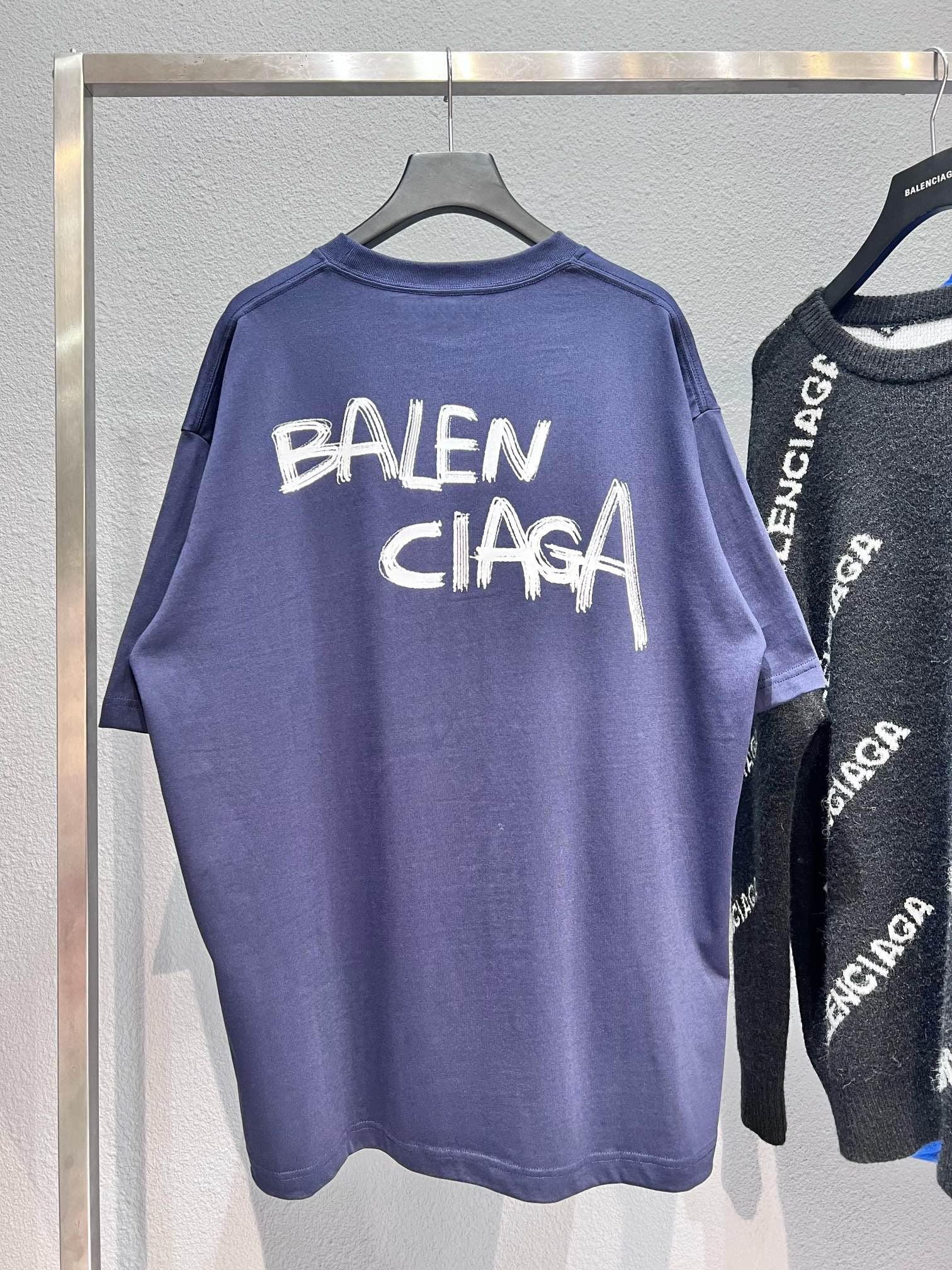 Best Replica Balenciaga T-shirt - Colareps