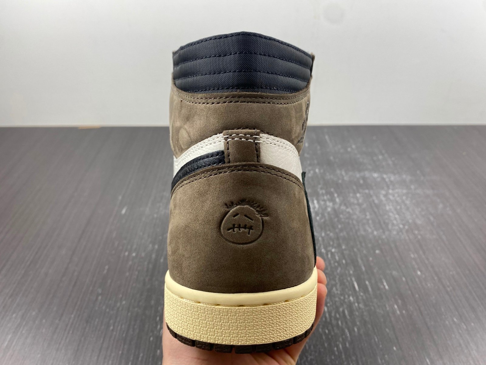 Best Replica Jordan 1 Retro High Travis Scott Mocha Extended size 14 - Colareps