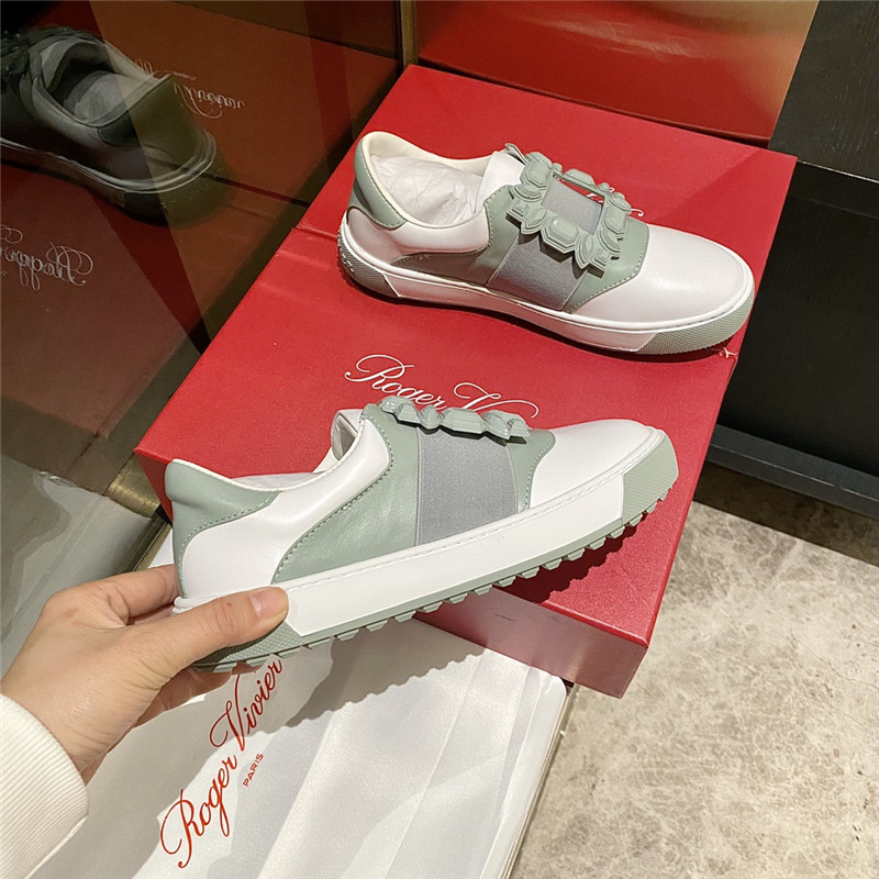 Best Replica Roger vivier full leather diamond buckle tassel loafers - Colareps