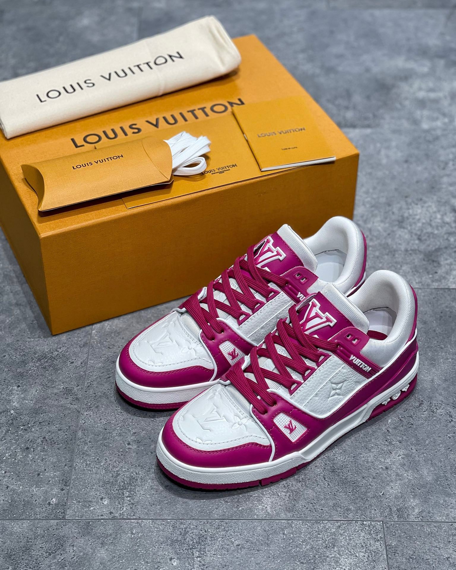 Best Replica Louis Vuitton Trainer Sneaker - Colareps